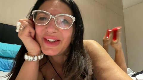 Monicaemax  07-04-2023